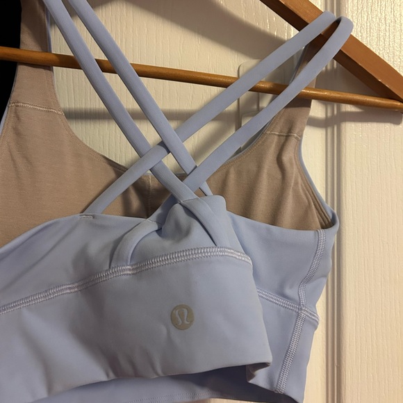 Lululemon purple sports bra in perfect condition! - Picture 4 of 4